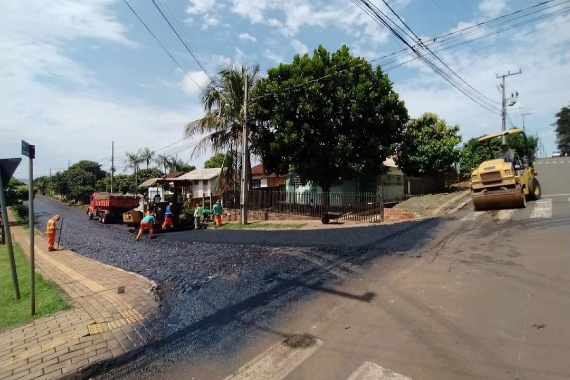 Iniciadas as obras de pavimentação em ruas do Bairro Renascer