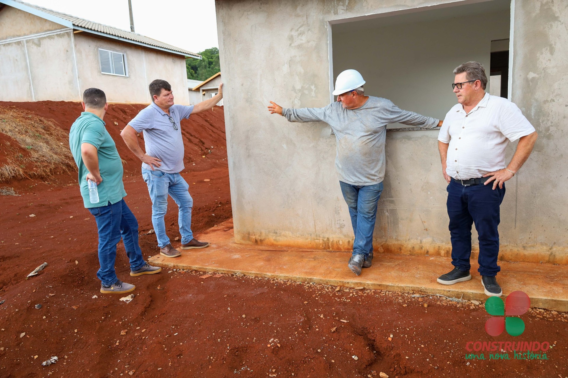 Obras do Conjunto Habitacional no Portão Ocoí avançam