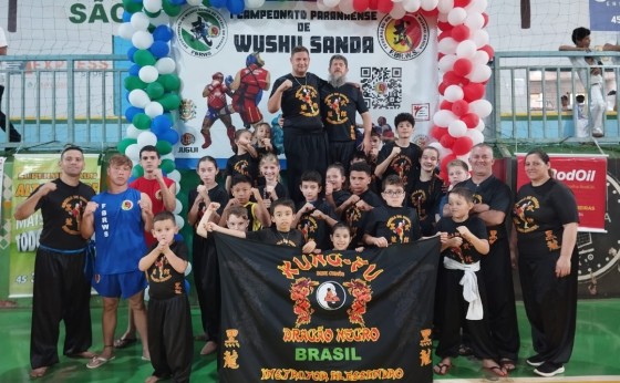 A escola de Kung Fu Wushu Dragão Negro de Missal  participou de mais uma competição estadual