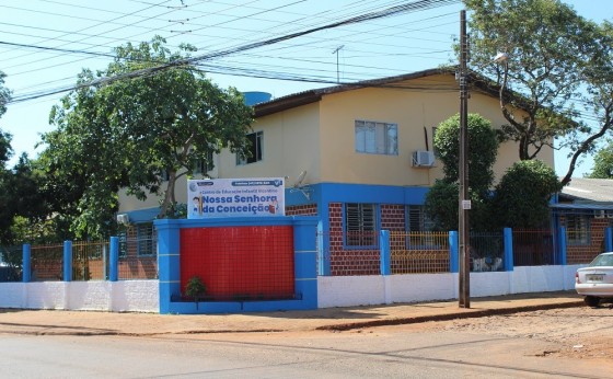 Bazar beneficente destina renda para creche no Morumbi II em Foz do Iguaçu