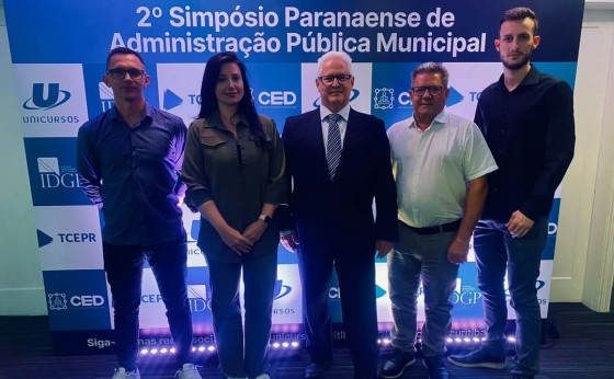 Comitiva de Missal participa do 2º Simpósio Paranaense de Administração Pública Municipal