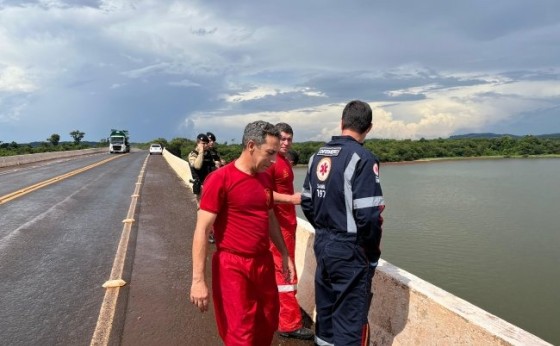 Homem se joga de ponte em Santa Helena e é resgatado pelas autoridades