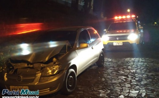 Polícia Militar recupera carro roubado abandonado no centro de São Miguel do Iguaçu