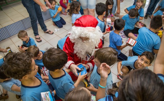 Provopar Municipal de Missal recebe doação de brinquedos da Receita Federal